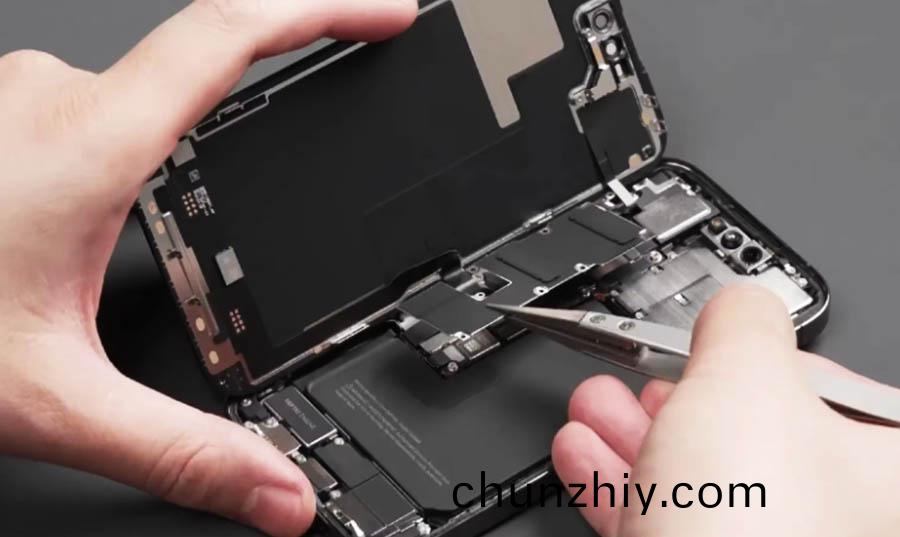 突(tu)破散熱缾頸：導熱界麵材料(liao)界麵(mian)接觸熱阻優化深度解析(xi)