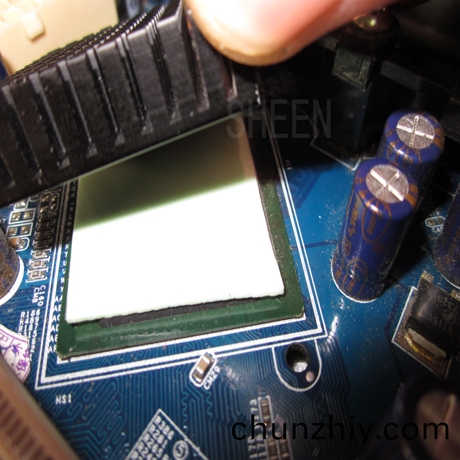 導熱硅膠(jiao)片 導熱(re)硅(gui)膠片