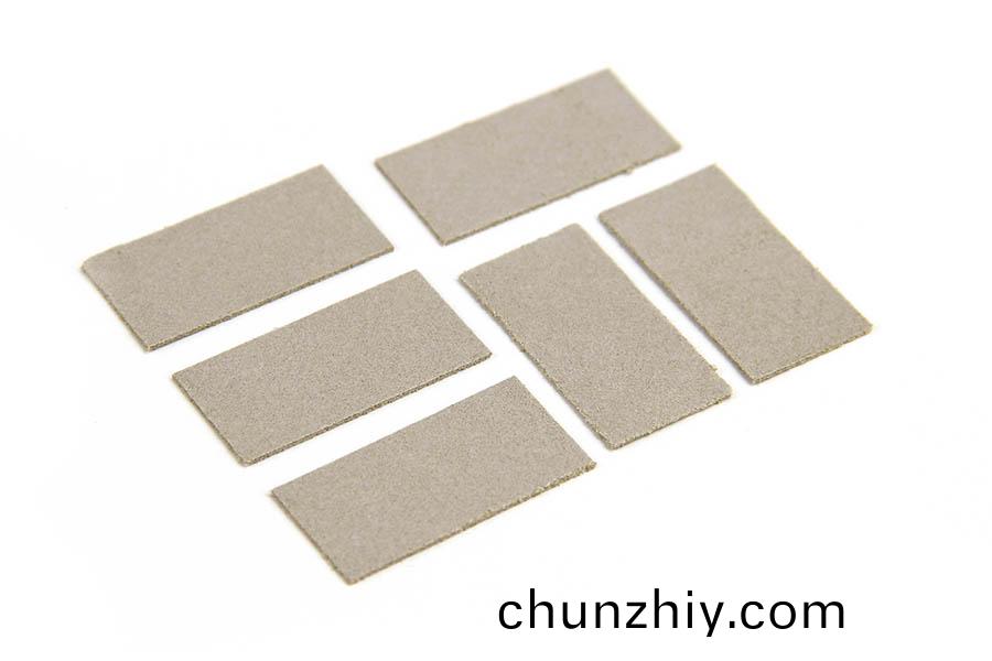 金剛石導熱硅膠片 金剛石導熱(re)硅膠片