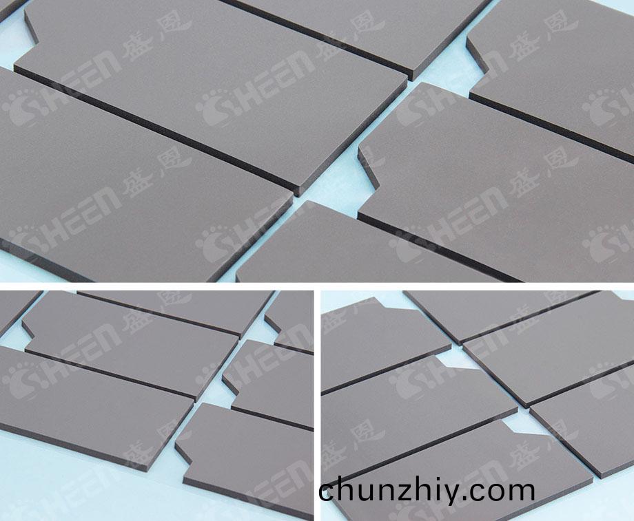 導熱硅(gui)膠片