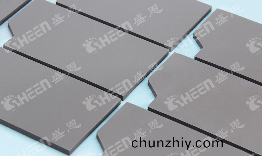 高導熱硅膠墊片.jpg 高導熱硅膠墊(dian)片.jpg