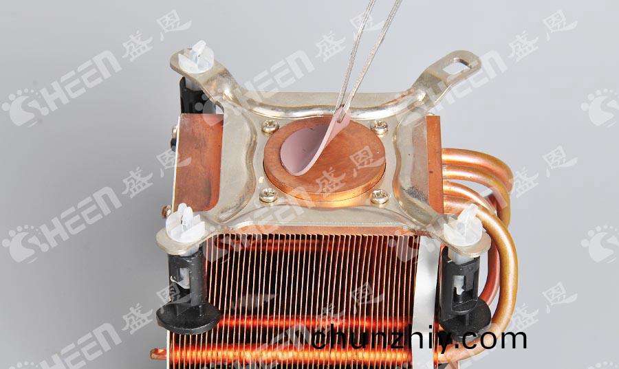 導熱硅膠墊.jpg 導熱硅膠墊.jpg