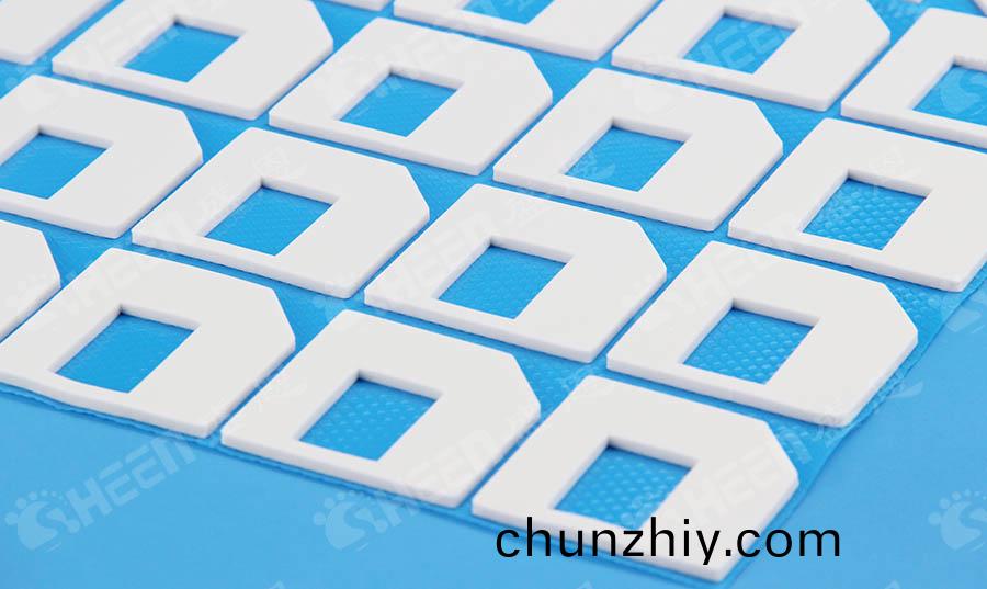 無硅導熱(re)片.jpg 無硅導(dao)熱片.jpg